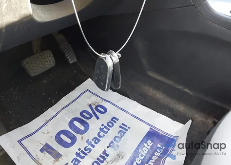 2021 Chevrolet Equinox Fwd Lt z USA, uszkodzony, nr VIN 2GNAXKEV7M6112301